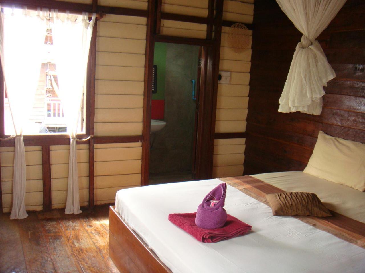 Crazygecko Hotel Don Det Exterior photo